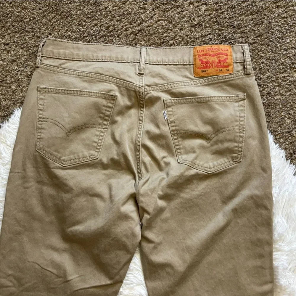 Levi’s 541 Jeans Tan Men’s Size 34 32‎